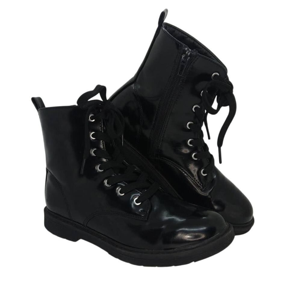 Thereabouts Women's Pre-owned  Black Combat Boots - Size 5M